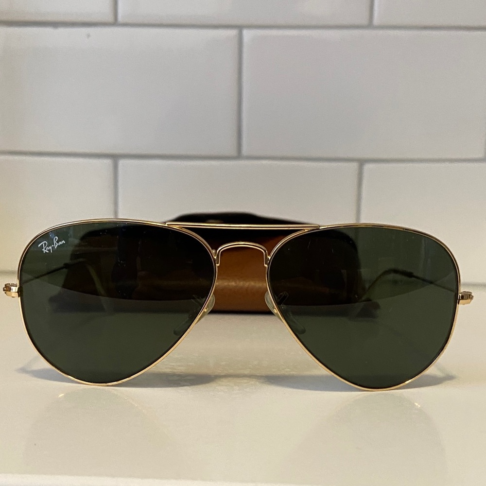 Ray-Ban gold/green aviators